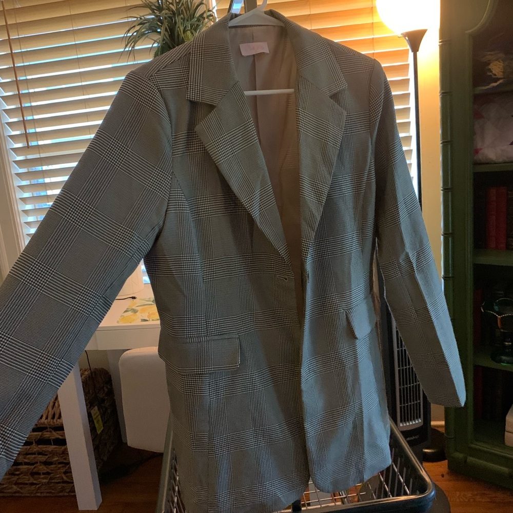 Pink Lily brown and tan blazer